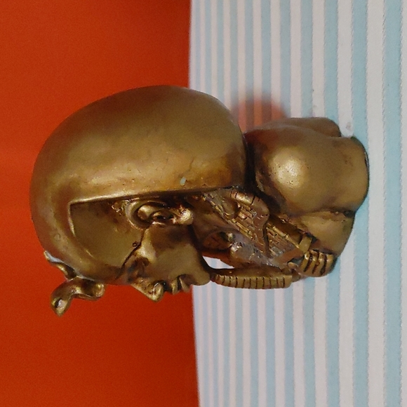 Pheroah Statue - Picture 2 of 3